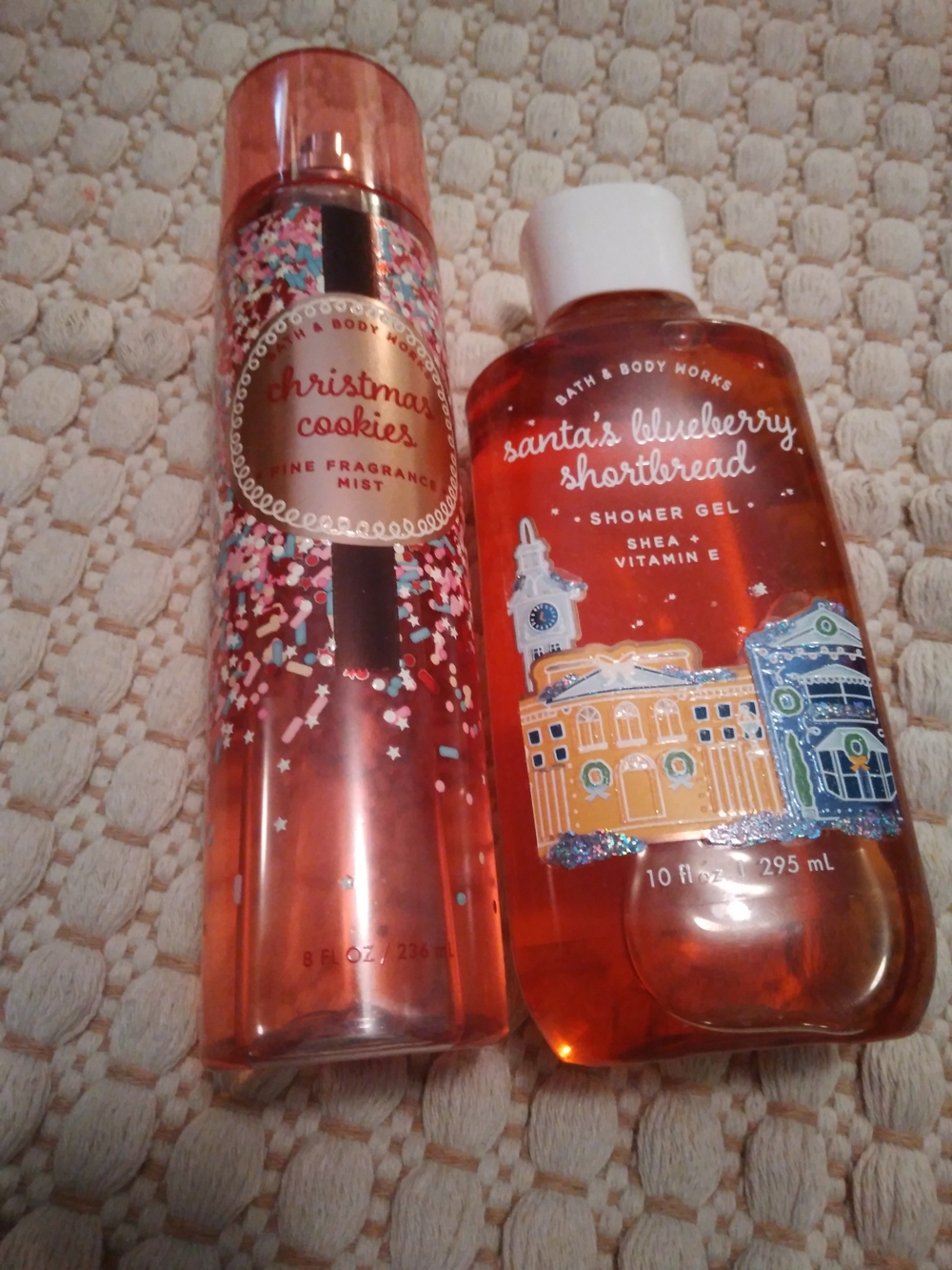 Bath & Body Works Christmas Cookies & Santa's Blueberry Shortbread Set